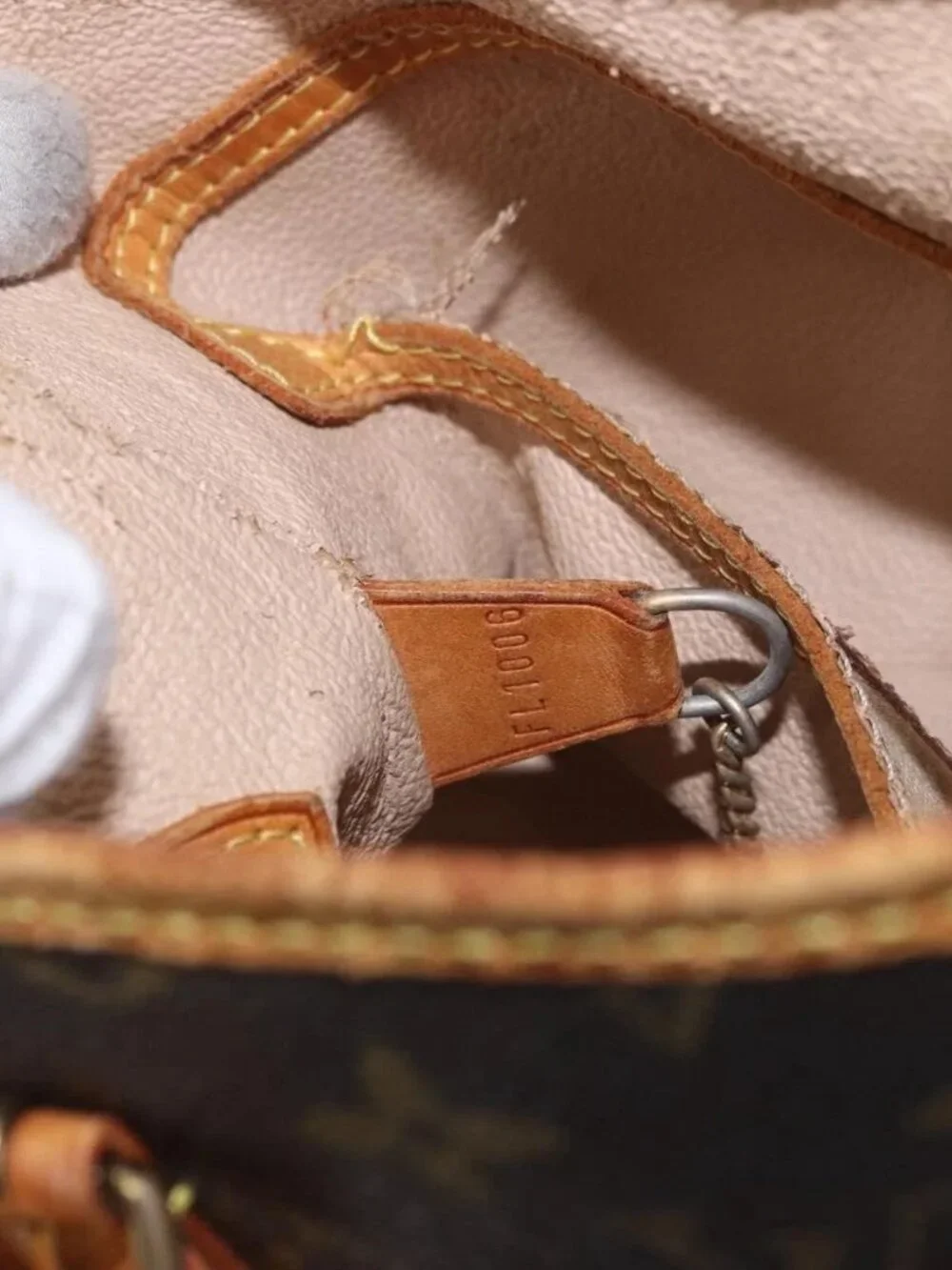 Louis Vuitton brand	louis vuitton